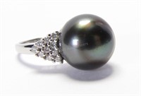 18K White Gold Black Sea Pearl, Diamond Ring