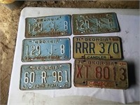 Vintage automotive license plates