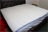 Memory Foam Mattress Topper for King Size Bed