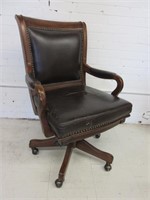 Leather Office Executive Swivel Chair