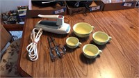 Vintage general electric hand mixer works well