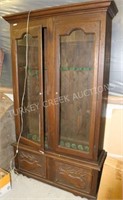 WINCHESTER STYLE GUN CABINET W/ CARVED BIG