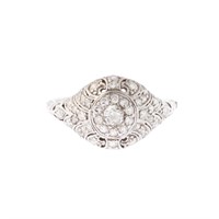 A Lady's Platinum Diamond Filigree Ring