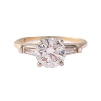 A Lady's 1.75ct Diamond Engagement Ring