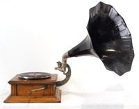 Victor phonograph w morning glory horn