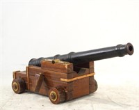 Vintage Signal cannon