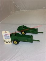 Vintage John Deere Spreaders