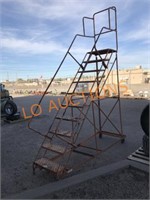 10FT Rolling Step Ladder