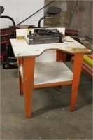 DURACRAFT BELT SANDER AND TABLE, UNKNOWN CONDITION