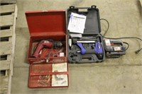 CAMPBELL HAUSFELD STAPLER WITH SKIL SAW AND