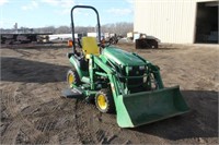 JOHN DEERE 1026R DIESEL COMPACT UTILITY TRACTOR