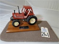 Hesston model 980 Dt Tractor