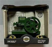 Ertl John Deere engine toy