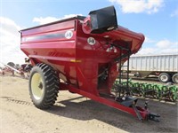 2012 J&M 750 Grain Cart, 18” Auger, Tarp, Like