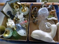 2 boxes Knick knacks