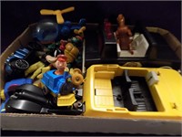 Plastic Toy Lot (with charlie brown train 1966)