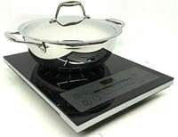 Single Hob Induction Cooktop & Covered Pan