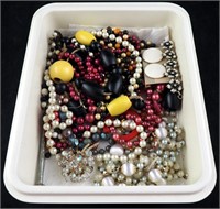 Vintage Beads & Costume Jewelry Lot