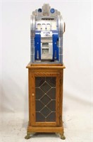 Mills Eagle 5 cent slot machine - Art Deco