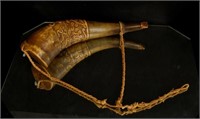 19th cent. Antique powder horn