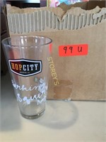 Dozen Hop City Beer Glasses