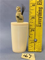 4" ivory container with lid      (g 20)