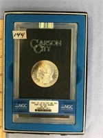 Carson City silver dollar MS 64      (a 7)