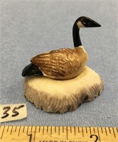1.5" fossilized ivory carved Canadian goose sittin