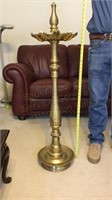 4 ft. Brass Temple lamp