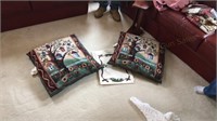 Lot of decor pillows and placemats