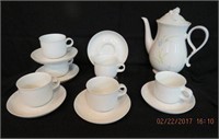 Mitterteich German teapot, 6 Tavola cups and