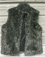 GUESS Print Fur Vest