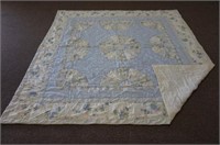 Blue Floral and Fan Pattern Quilt