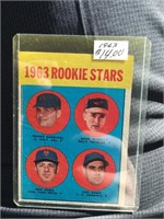 1963 ROOKIE STARS (DAVE MCNALLY) 1963 TOPPS #562 #