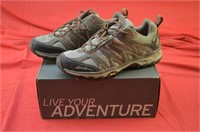 Men's Size 10 Eddie Bauer Tennis Shoes - NIB