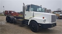 1990 Volvo Roll-Off Truck