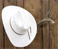 "Stetson" Western Straw Hat & Mule Deer Antlers