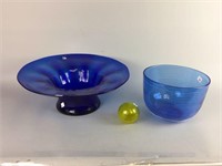 Lot of 3 glass items