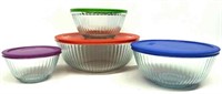 (4) Assorted Glass Pyrex Mixing Bowls w/ Lids