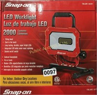 SNAP ON $120 RETAIL LED WORKLIGHT