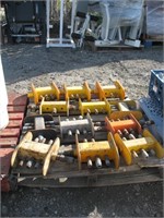 Pallet of hydrolic valves