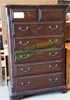 Vintage Chest of Drawer