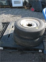Pallet of tires
