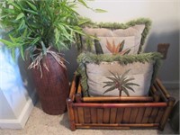 artificial plant -2 bamboo boxes -2 palm pillows