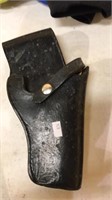 Black leather gun holster, number 1095–0 0–48