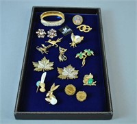 (15) PIECE SIGNED COSTUME JEWELRY GROUP