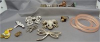 Bag of costume jewelry including (4) Broaches,