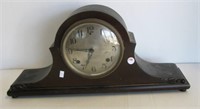 Vintage Sessions wood mantle clock with key.