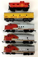 (5) Train Cars W/ Union Pacific, Santa Fe