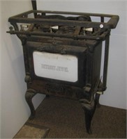Antique cast metal Detroit Jewel stove. Unknown
